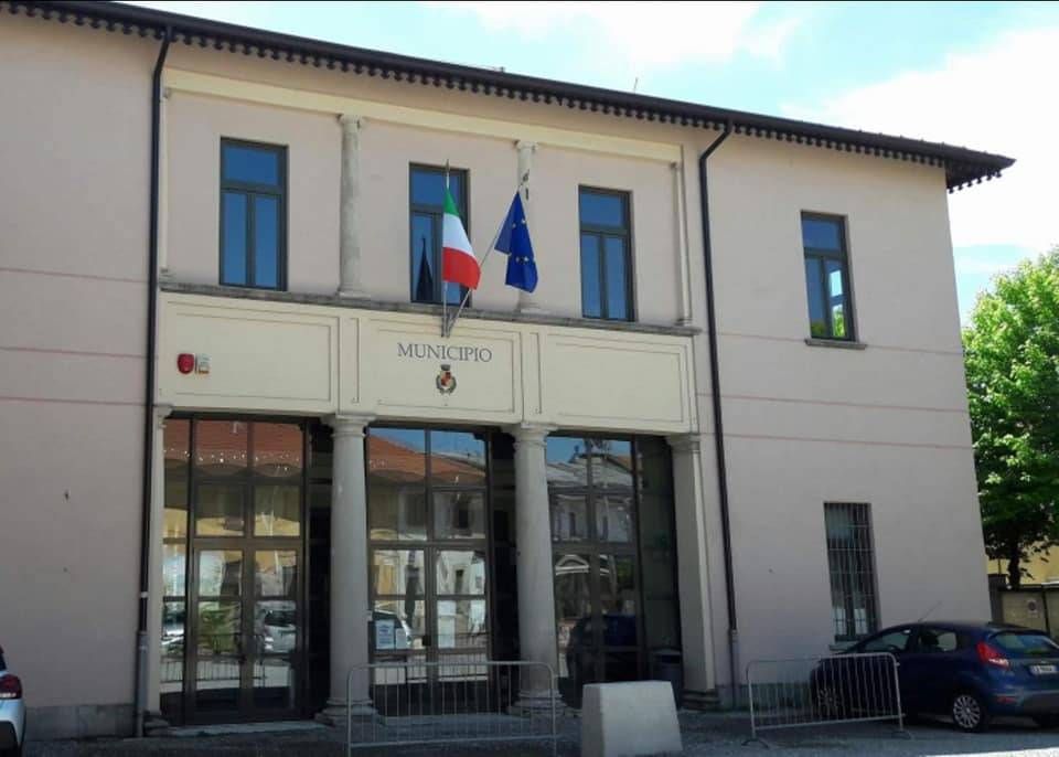 Covid, a Gerenzano un decesso e 36 positivi in due giorni municipio 2