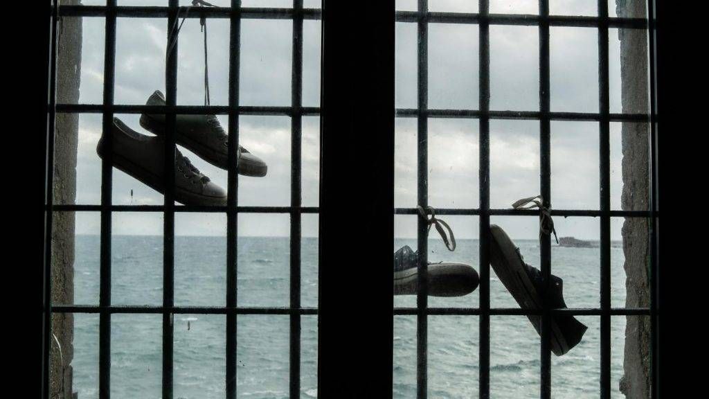 1600x900 1600351954241 2020.09.17 Mare fuori 1 1024x576