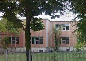 saronno scuola 300x214
