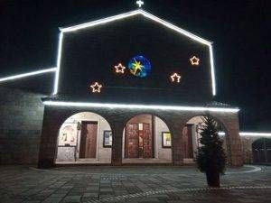 Saronno Regina Pacis chiesa