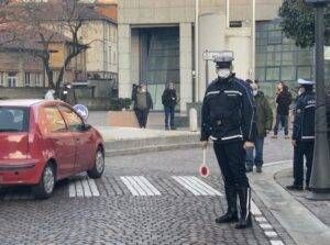 IMG 6886 696x517 1 300x223