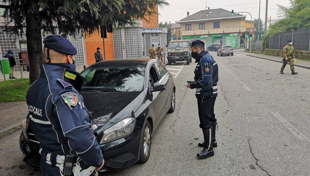 Bollate dal 4 marzo in zona arancione rafforzata Bollate controlli zona arancione