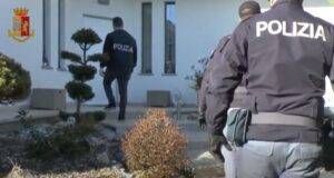 Lainate villa sequestro 