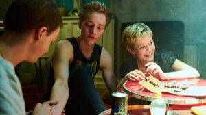 APV Wir Kinder vom Bahnhof Zoo Episodics 15© Constantin Television Mike Kraus 300x168