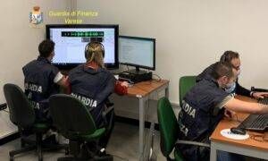 guardia finanza mascherine 