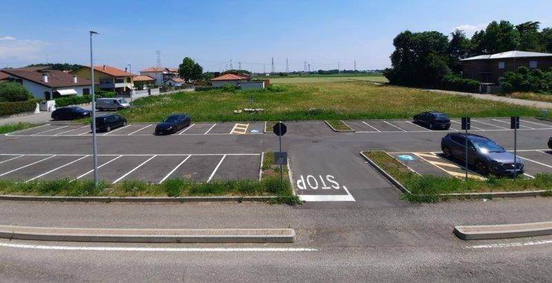 Parcheggi occupati dai pendolari: a Cislago arrivano soste a disco orario e pass WhatsApp Image 2021 06 14 at 09.14.27