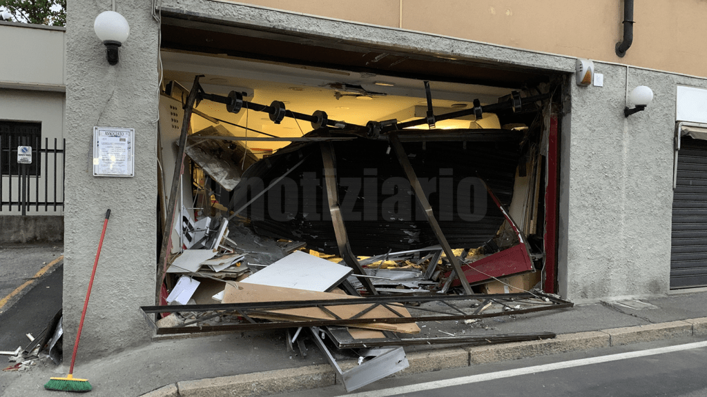 paderno negozio assaltato 1024x576