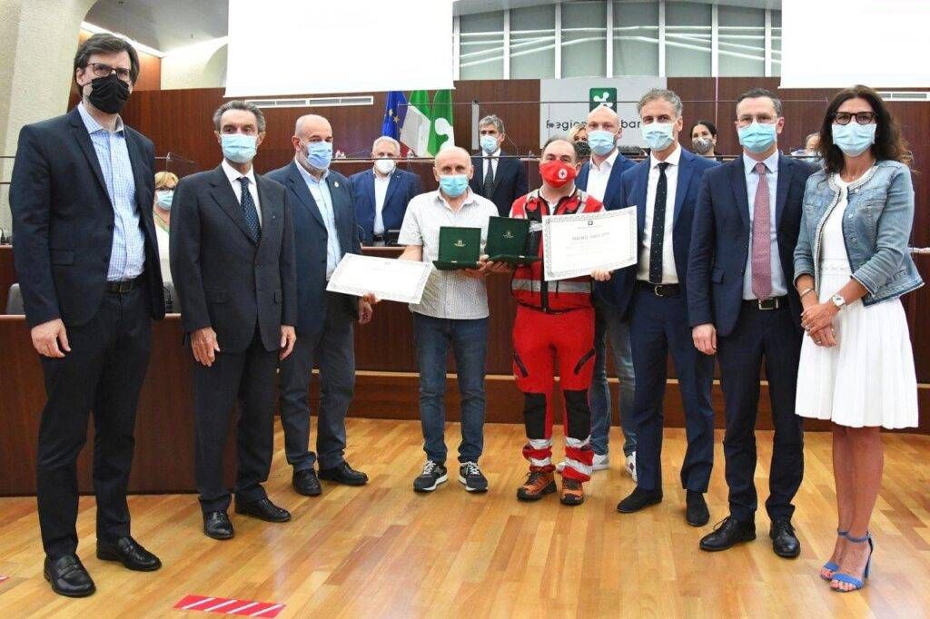 Lombardia, bus incendiato a Varenna. Il riconoscimento del Consiglio regionale a Mascetti e Lo Dato DSC 3116 1024x682