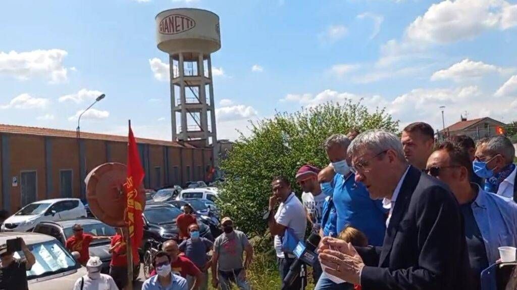 Gianetti, Landini a Ceriano Laghetto: “Una logica da Far West, inaccettabile” | VIDEO ceriano laghetto landini