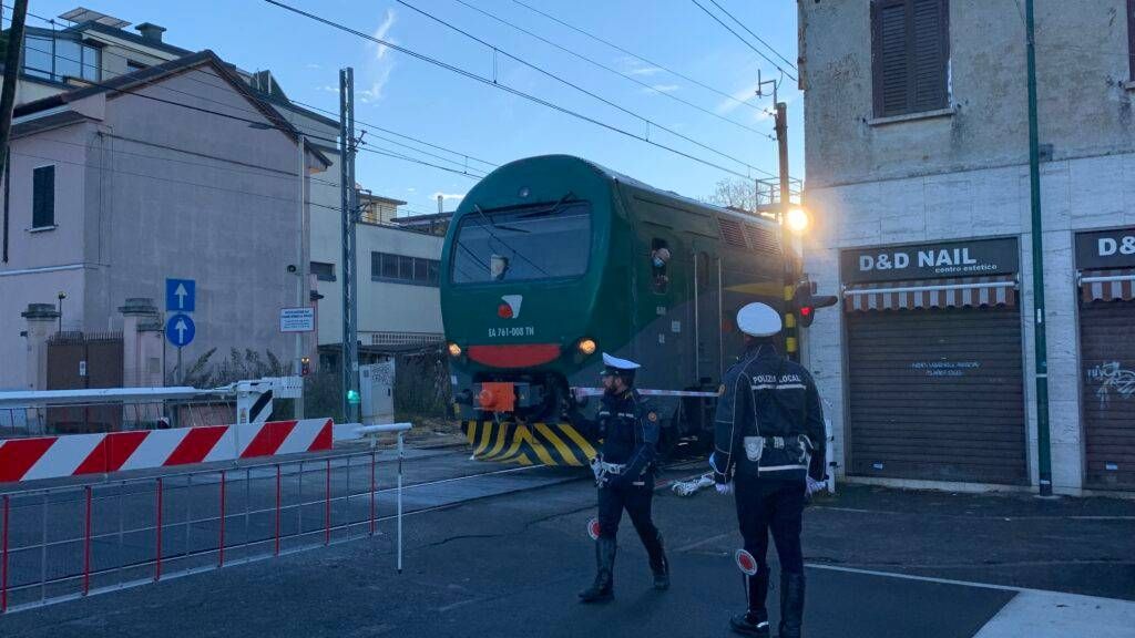 Paderno, treni in ritardo: ancora danni a un passaggio a livello BB990AE8 F764 439A AAA2 30D585F769E3 1024x576