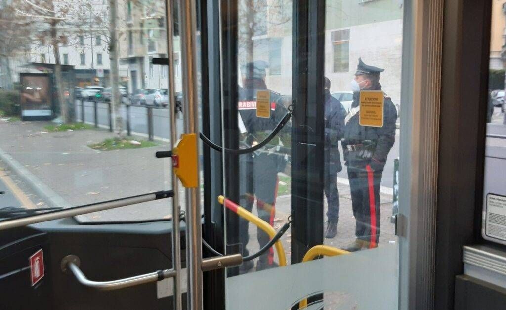 carabinieri controllo green pass 1024x627