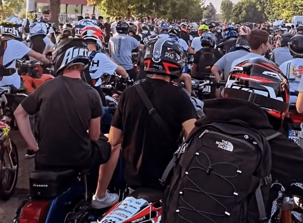 Scongiurato motoraduno fra Cerro Maggiore e Uboldo, raffica di multe motoraduno 1 1024x754