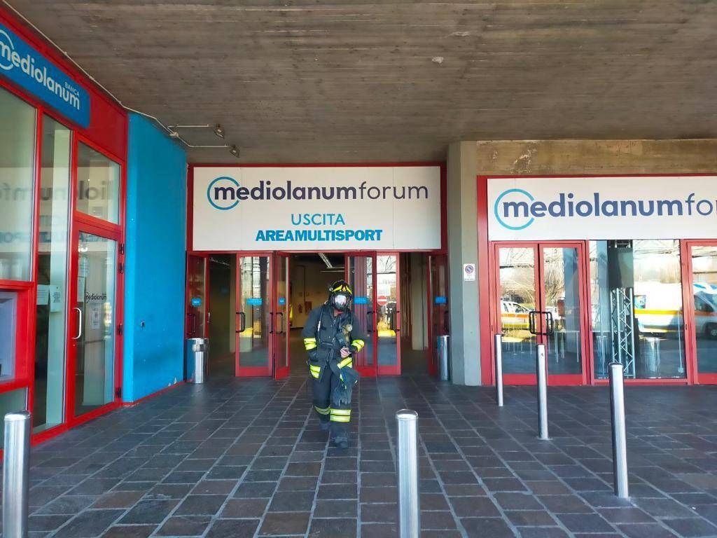 Sostanze urticanti nell’aria, evacuato il forum di Assago IMG 20220217 WA0006