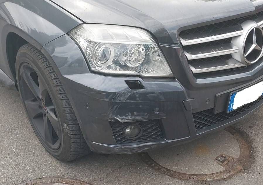 Cislago: abbatte segnaletica e scappa, incastrato dalle telecamere InkedWhatsApp Image 2022 02 16 at 14.59.23 LI