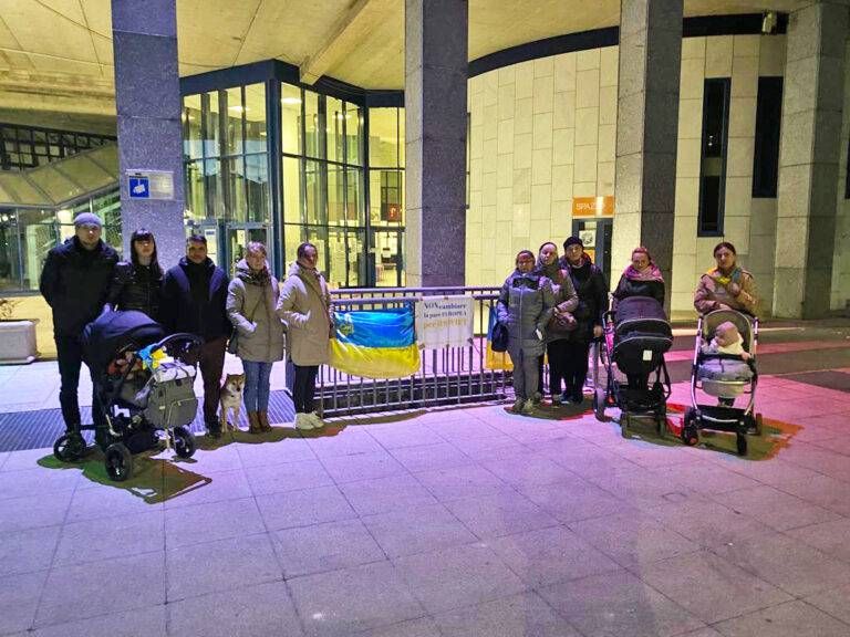 guerra manifestazione bollate 768x576