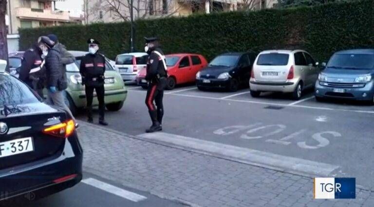 Limbiate, donna accoltellata in un parcheggio: arrestato il marito arrivato da Bari 0403LimAccoltellata2 768x425