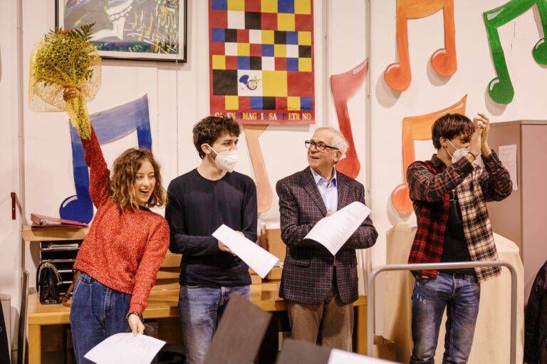 Olimpiadi Milano-Cortina 2026, scelto l’inno, scritto da due ragazzi di Seveso e cantato da Arisa Milano Cortina