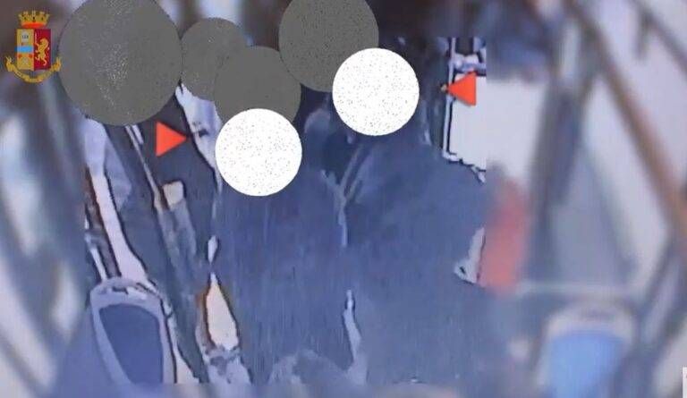 Borseggiatrici autobus milano 768x445