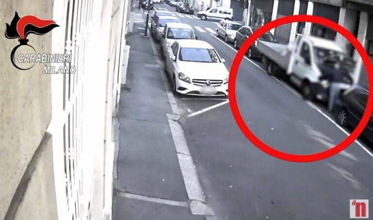 ladri furgoni minuto centralina