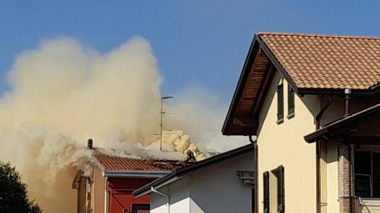 Cesate, incendio in una palazzina: Vigili del Fuoco in azione | VIDEO IMG 20220619 WA0010 768x432