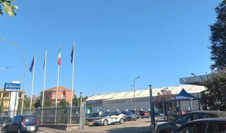 electrolux Solaro orario