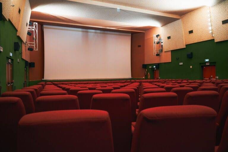 arese cinema teatro 768x512