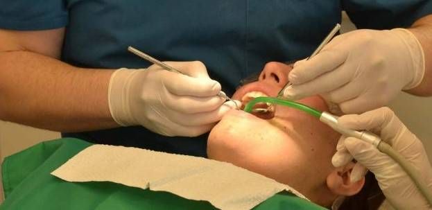 Scandalo odontoiatrico, coinvolti medici di aziende ospedaliere odontoiatra