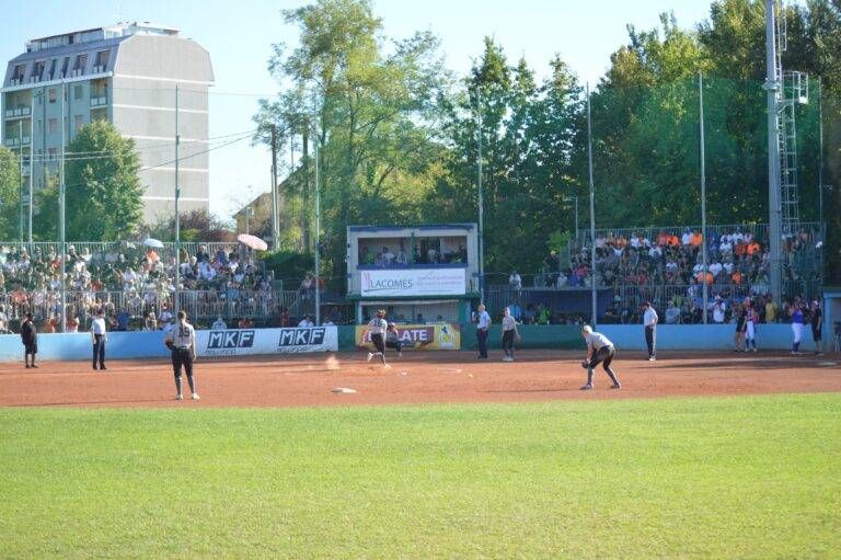 ospiate softball 768x511