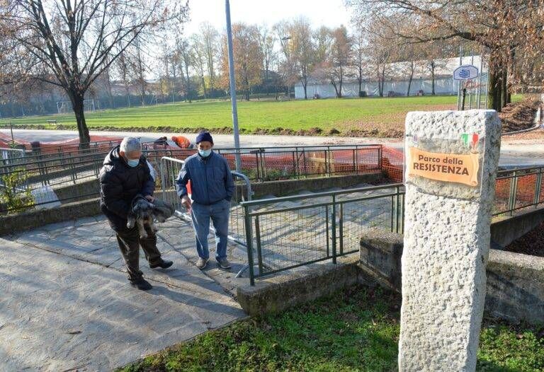 Fondi regionali per la sicurezza dei parchi a Caronno, Gerenzano e Cislago parco resistenza 768x526