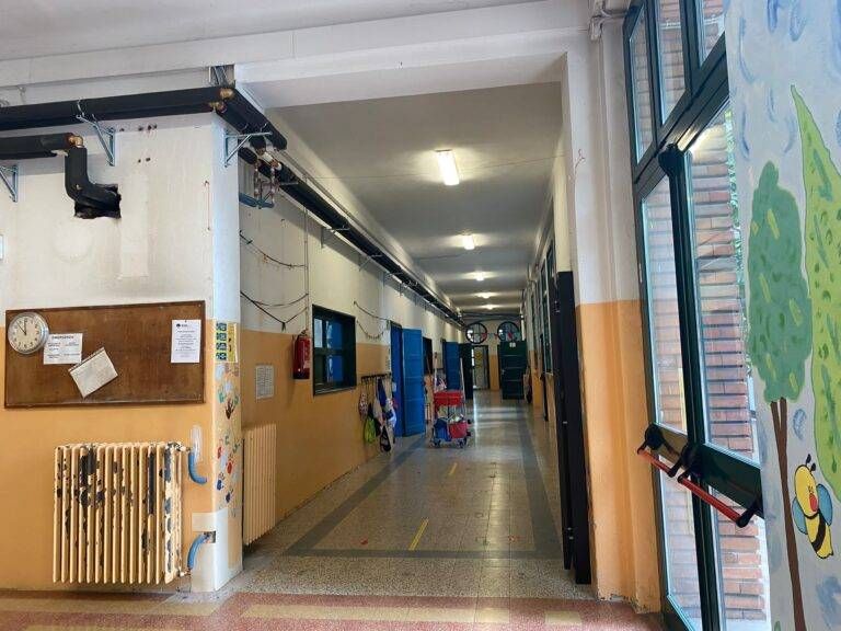Scuola gelida a Paderno, fuga di bambini dalle aule: nuovo guasto alla caldaia D111F0F7 479D 406E 892D 6D3E3861C7E0 768x576