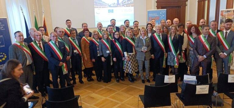 Eloge sindaci 768x355