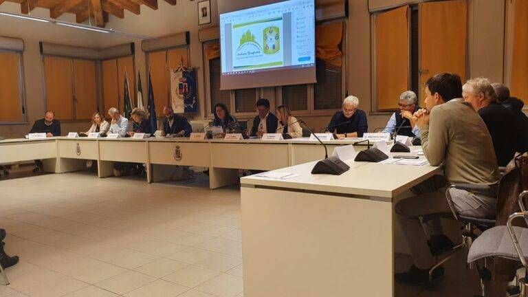 distretto commercio 768x432