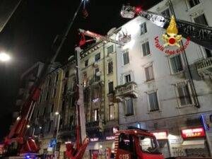 milano cornicione bis 300x225