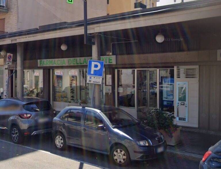 rapinatore farmacia bollate novate