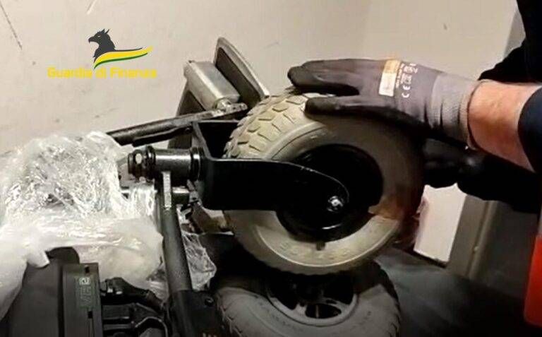 malpensa droga sedia rotelle