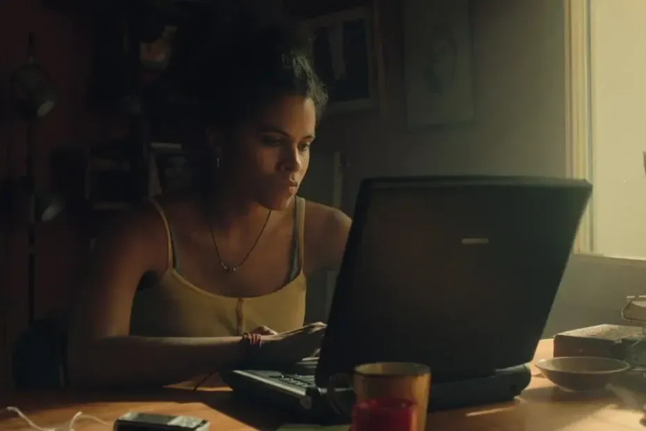 black mirror 6 930x620 1