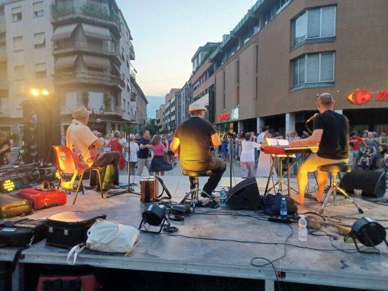 FOTO CAPEZZUOLI CONCERTO 16 LUGLIO 768x576