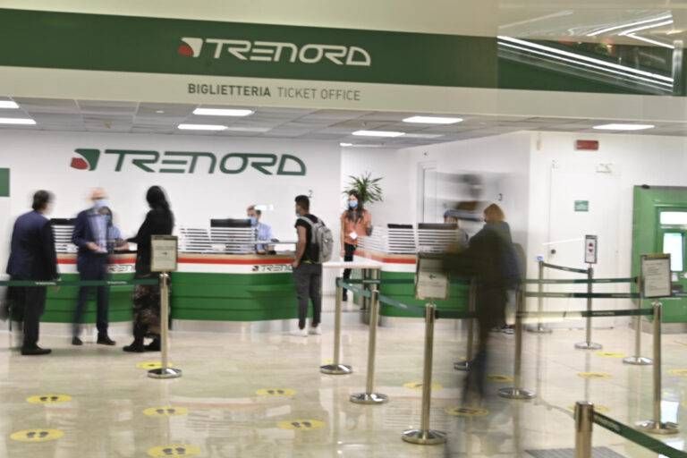 Sciopero venerdì 17, Trenord: treni garantiti e a rischio trenord