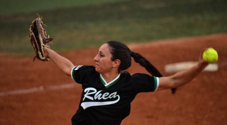Coppa delle Coppe di softball a Caronno: le padrone di casa puntano al titolo SOFTB Bianca Messina del Caronno in azione scaled e1692878520740 768x422
