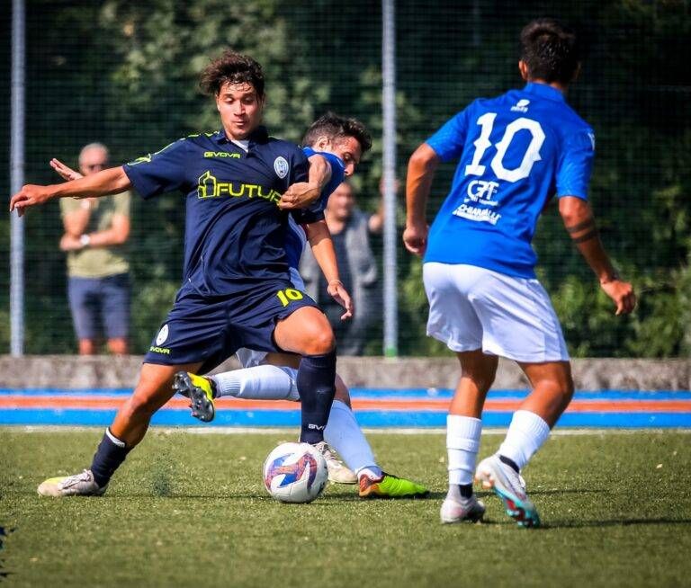 Calcio, un buon Saronno strappa il pari a una big di serie D saronno calcio e1692694957475 768x654