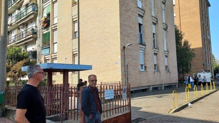 Solaro, intero quartiere per ore senza corrente per l’ennesima volta, cosa succede? – VIDEO Solaro quartiere senza corrente