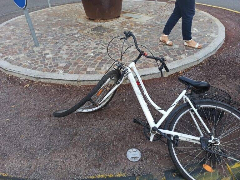 donna investita ciclista Limbiate