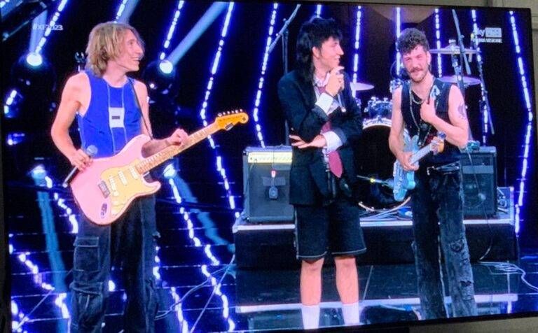 A X Factor dopo l’allontanamento di Morgan ci sono gli Stunt Pilots da Garbagnate x factor morgan stunt pilots