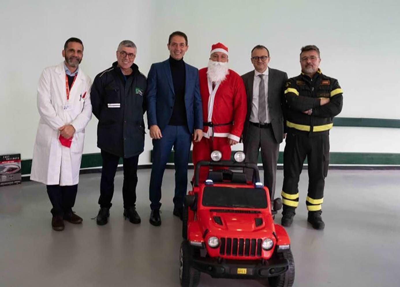 babbo natale ospedale sesto san giovanni