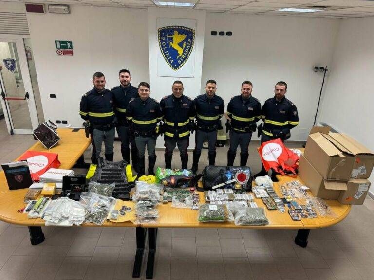 Polizia droga rho autostrada