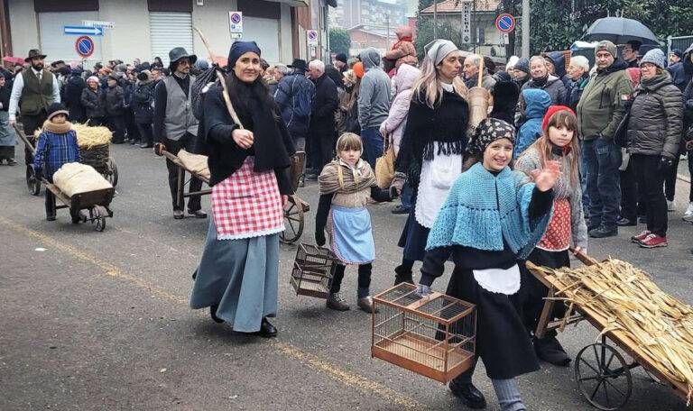 Corteo storico edizione 2023 (dal Gruppo Facebook Sant Antoni da Saronn)