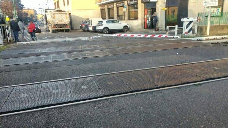 passaggio livello palazzolo