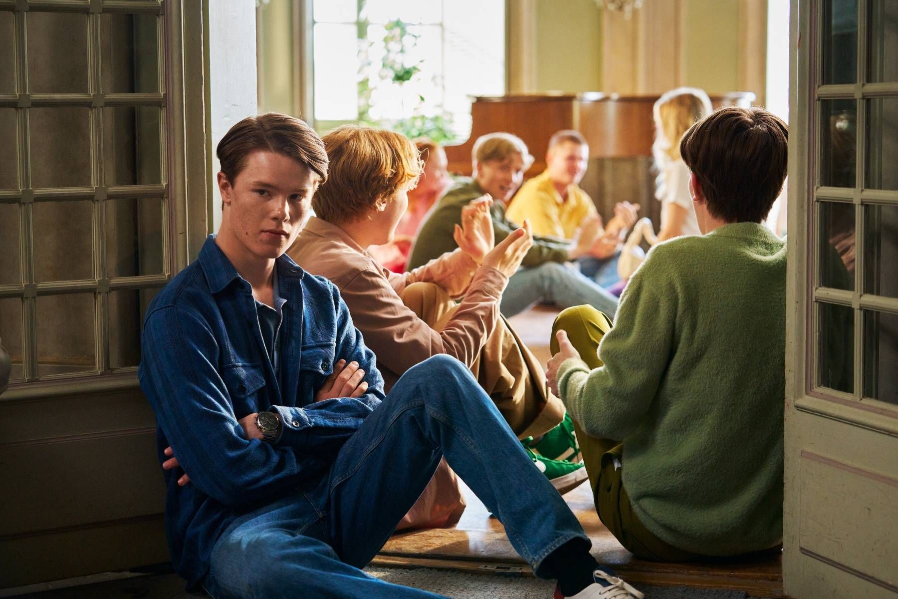 1030821 young royals saison 3 le retour du prince wilhelm sur netflix