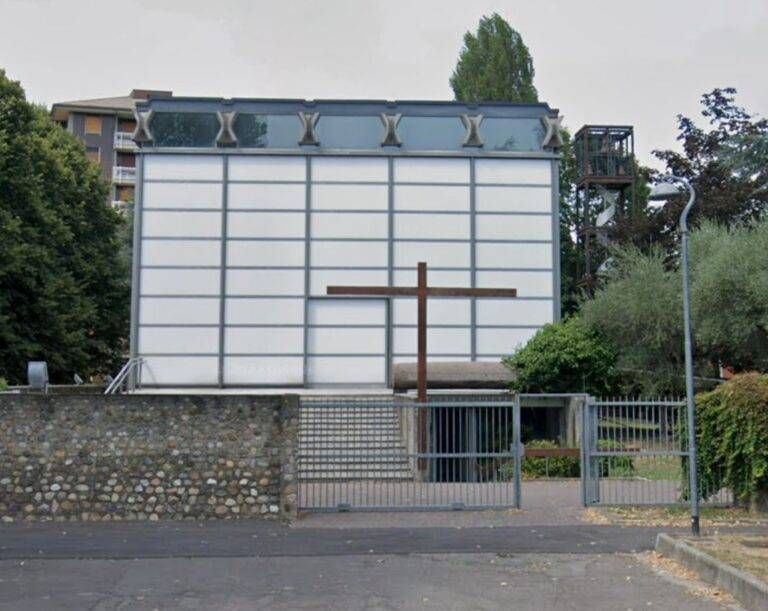 Baranzate podcast Chiesa vetro