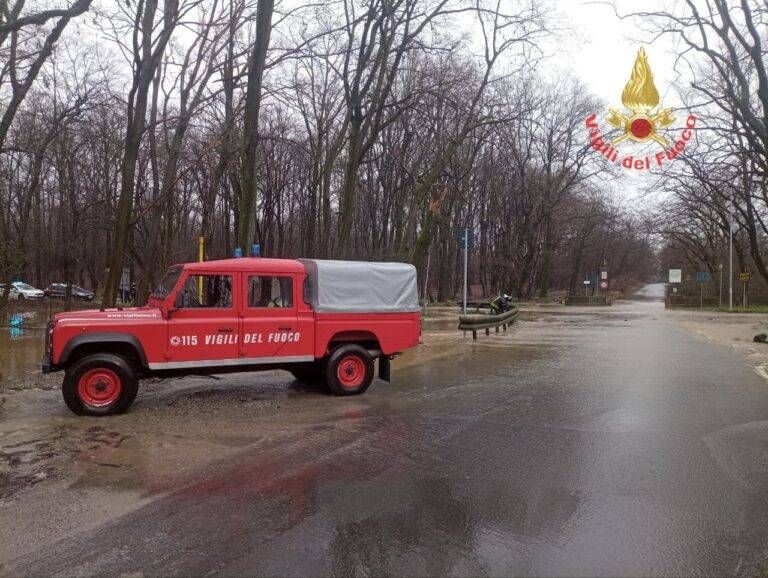 Maltempo e pioggia, a Limbiate esondati torrenti Cisnara e Lombra, allagata zona ex Greenland Limbiate torrenti pioggia